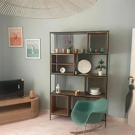Apartman Vicinoalcentrocitta'virgiliohouse *
