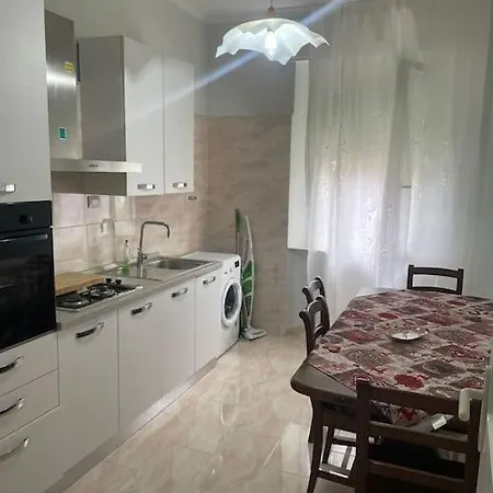 Apartman Vicinoalcentrocitta'virgiliohouse *