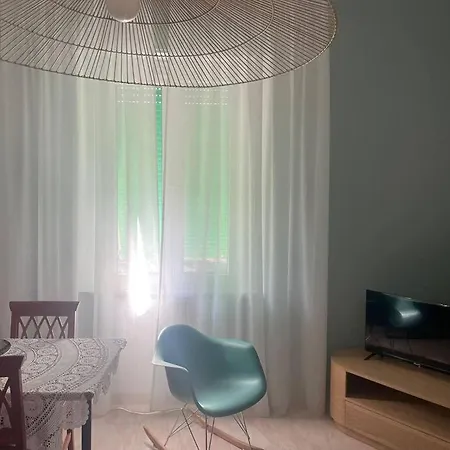Vicinoalcentrocitta'virgiliohouse Apartman *